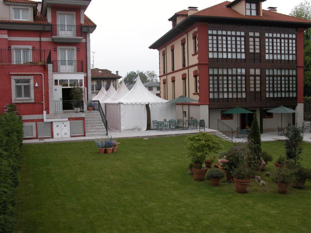 Hotel Spa La Hacienda De Don Juan Llanes Buitenkant foto